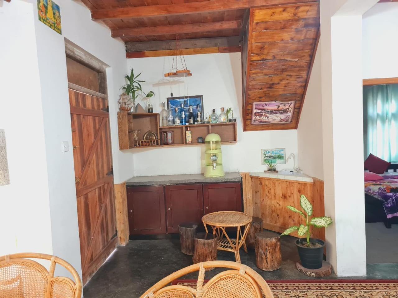 Sasru Holiday Home Нувара Елия Екстериор снимка