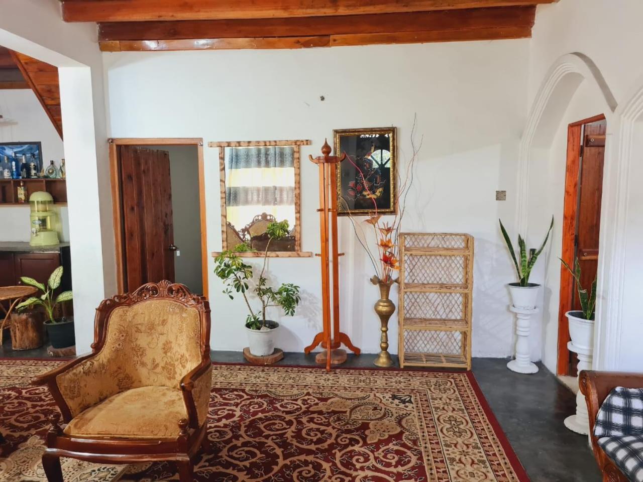 Sasru Holiday Home Нувара Елия Екстериор снимка
