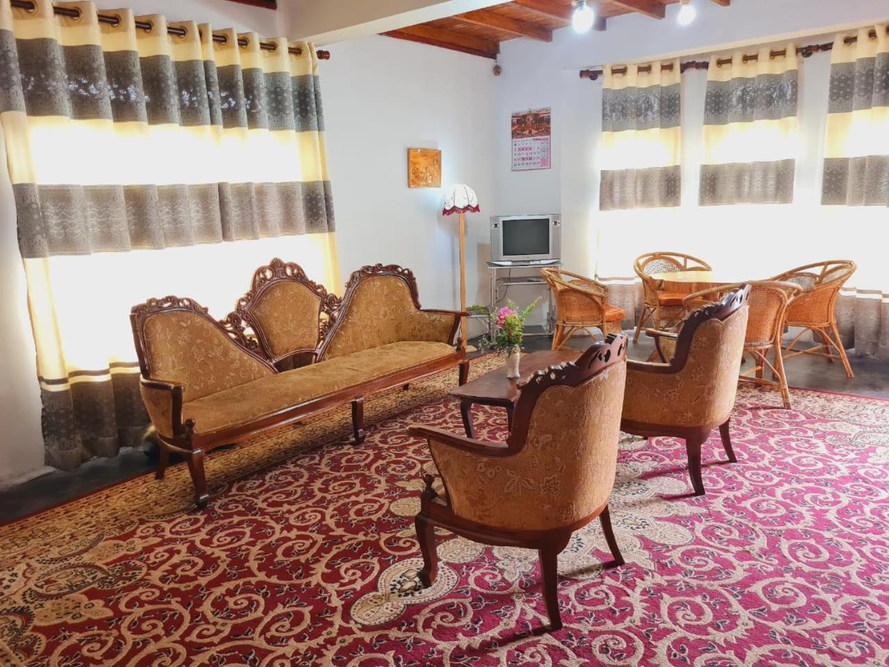 Sasru Holiday Home Нувара Елия Екстериор снимка