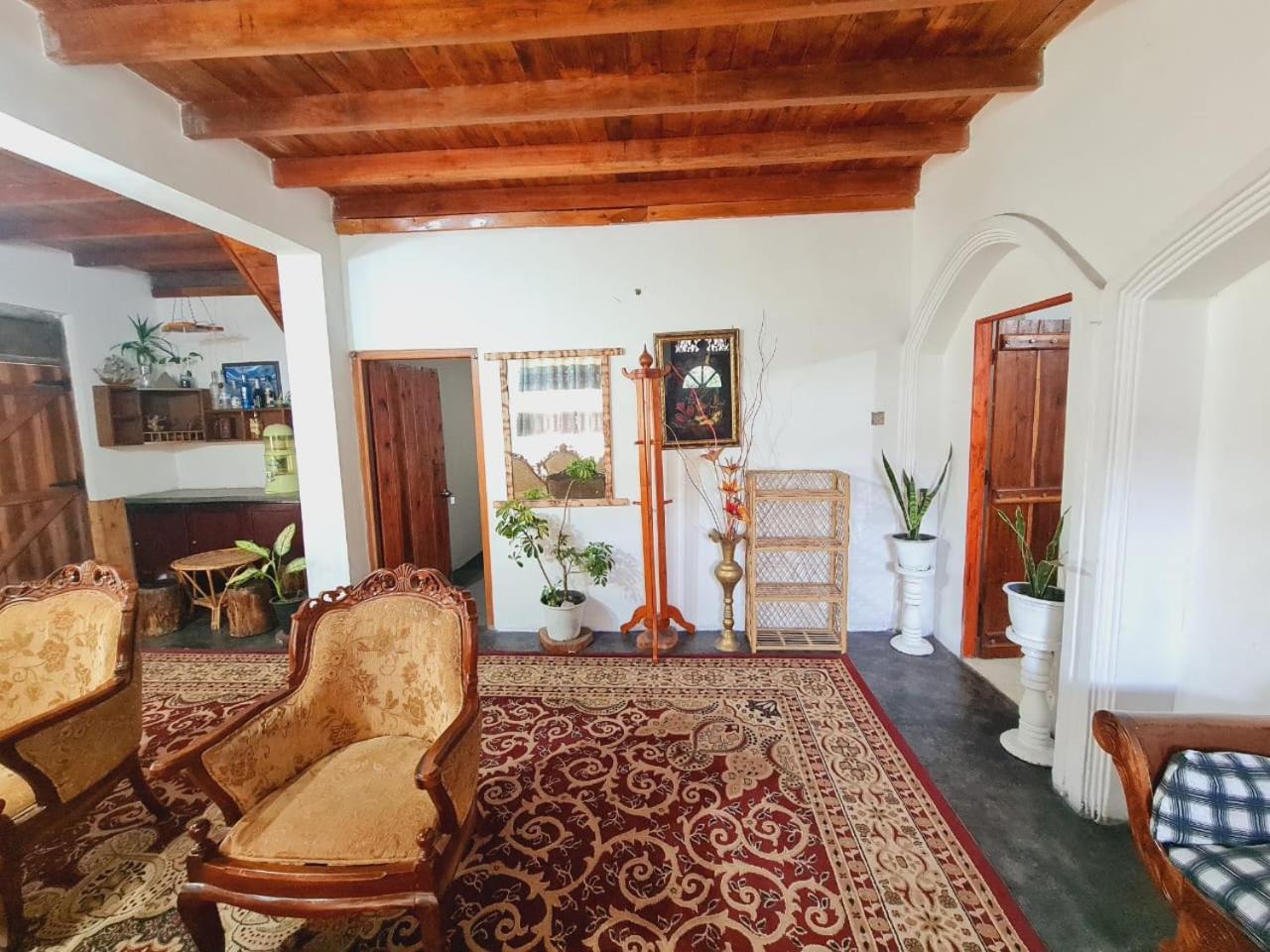 Sasru Holiday Home Нувара Елия Екстериор снимка